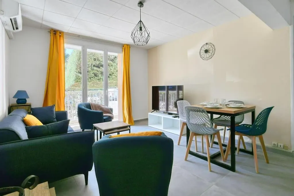 마르세유 Belle Vue - T5 Renove Avec Balcon Et Parking 아파트 0*,  프랑스
